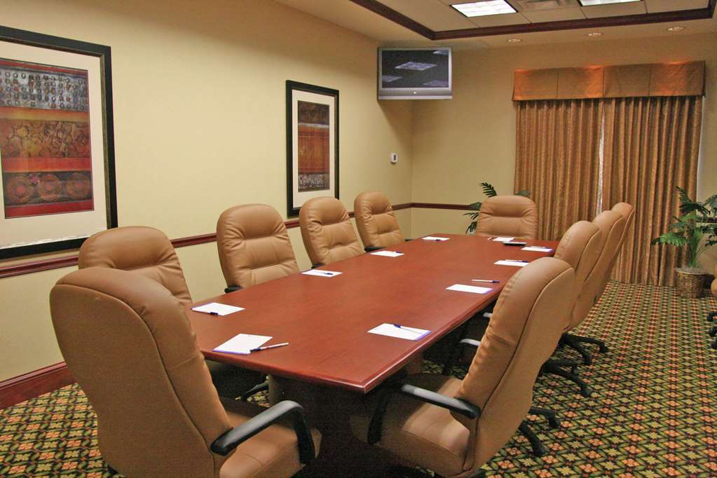 Hilton Garden Inn Indianapolis Airport Plainfield Konforlar fotoğraf